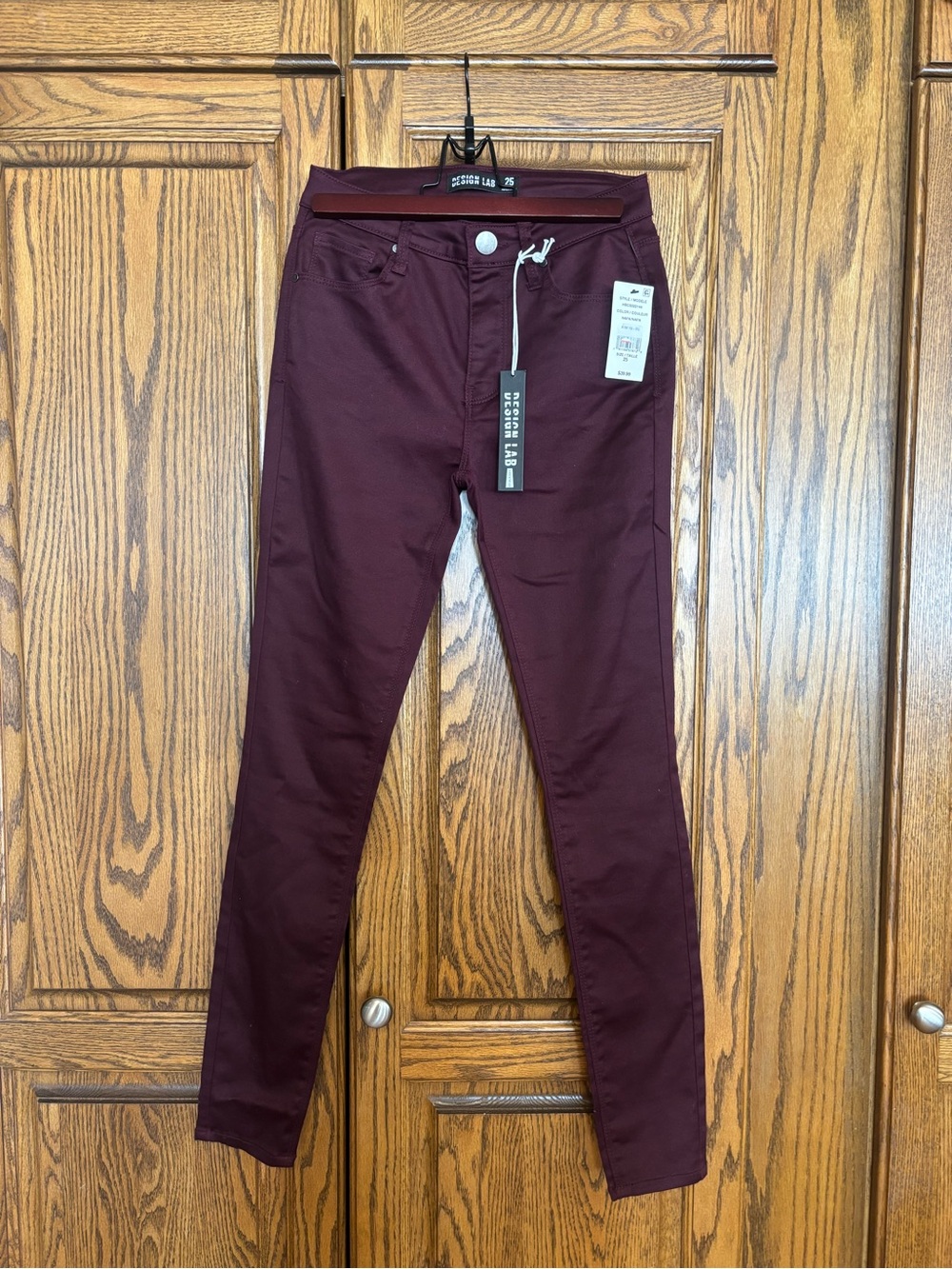 Design Lab Lord & Taylor Women's Skinny Pants - Burgundy